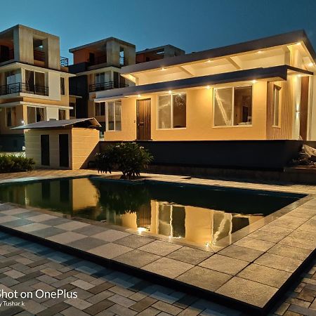Royal Meadows Igatpuri 2Bhk Poolside Villa 외부 사진